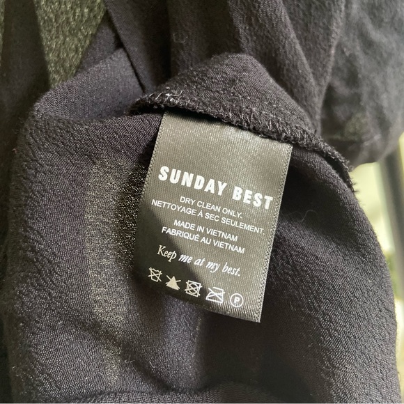 SUNDAY BEST WRAP TOP, Size XS - Picture 7 of 8